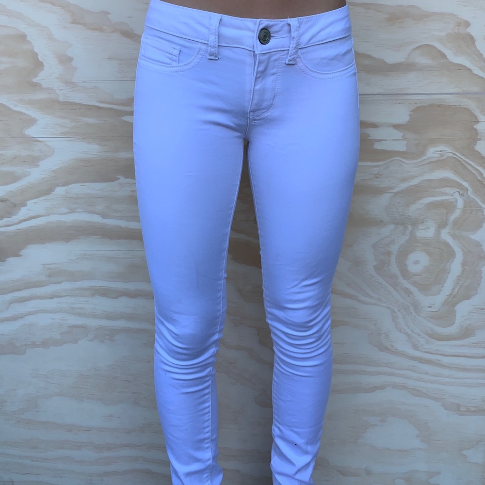 white skinny jeans